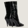 Botines de cuero con cinta de Givenchy y corte cuadrado Botines de cuero con cinta de Givenchy y corte cuadrado