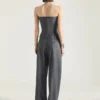 Bustier tipo «bullet» entallado de una pieza en lana Bustier tipo «bullet» entallado de una pieza en lana