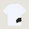 Camiseta de algodón con estampado surrealista Camiseta de algodón con estampado surrealista
