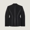 Chaqueta tipo capullo de doble botonadura en lana con detalle del revés Chaqueta tipo capullo de doble botonadura en lana con detalle del revés