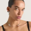 Collar corto Crystal Pearl en metal, cristales y perlas Collar corto Crystal Pearl en metal, cristales y perlas
