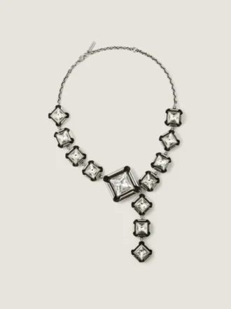 Collar de cristales deconstruido en metal y cristales