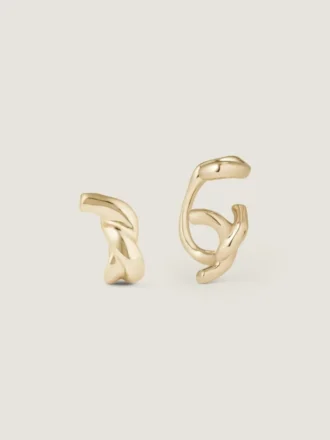 Conjunto de arete y ear cuff con eslabones de cadena en metal