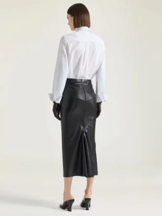 Falda midi con detalle en la parte trasera en piel napa