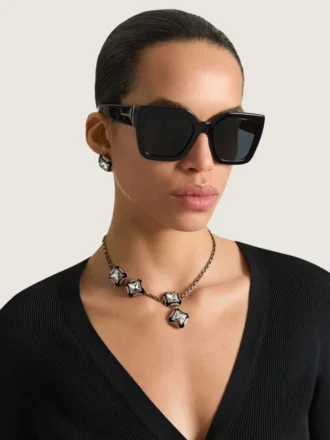 Collar de cristales deconstruido en metal y cristales