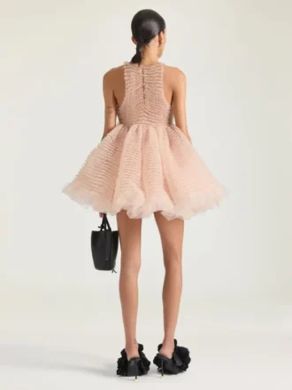 Mini vestido babydoll con volantes de nylon