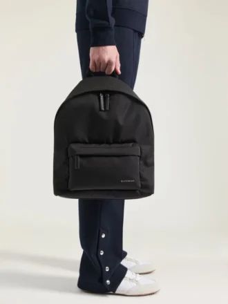 Mochila Essential U de nailon