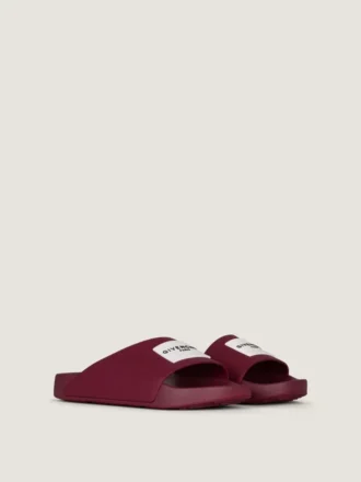 Mules planos Label de goma
