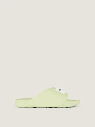 Mules planos Label de goma