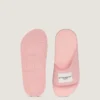 Mules planos Label de goma