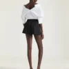 Pantalones cortos plisados de lana Pantalones cortos plisados de lana