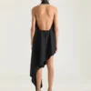 Vestido asimétrico con cuello halter de lana