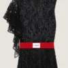 Vestido asimétrico de encaje con lentejuelas