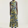 Vestido con aberturas y estampado floral
