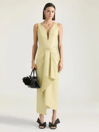 Vestido largo envolvente de cuero